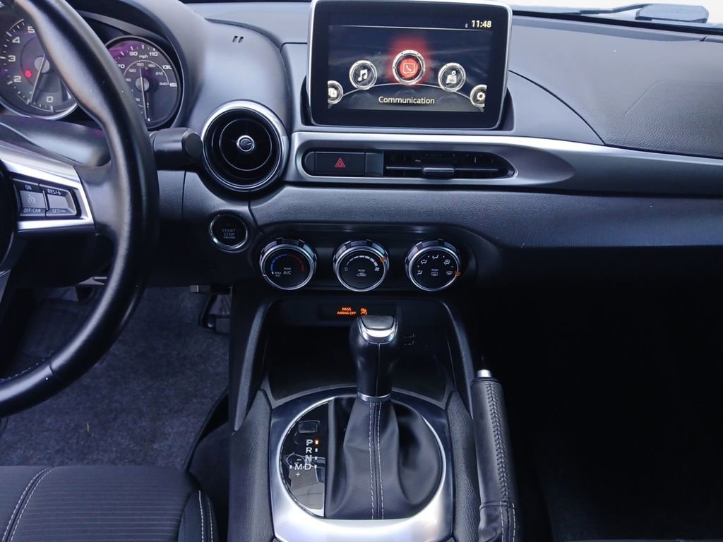 Used 2019 FIAT 124 Spider Classica w/ Technology Group RWD image 3