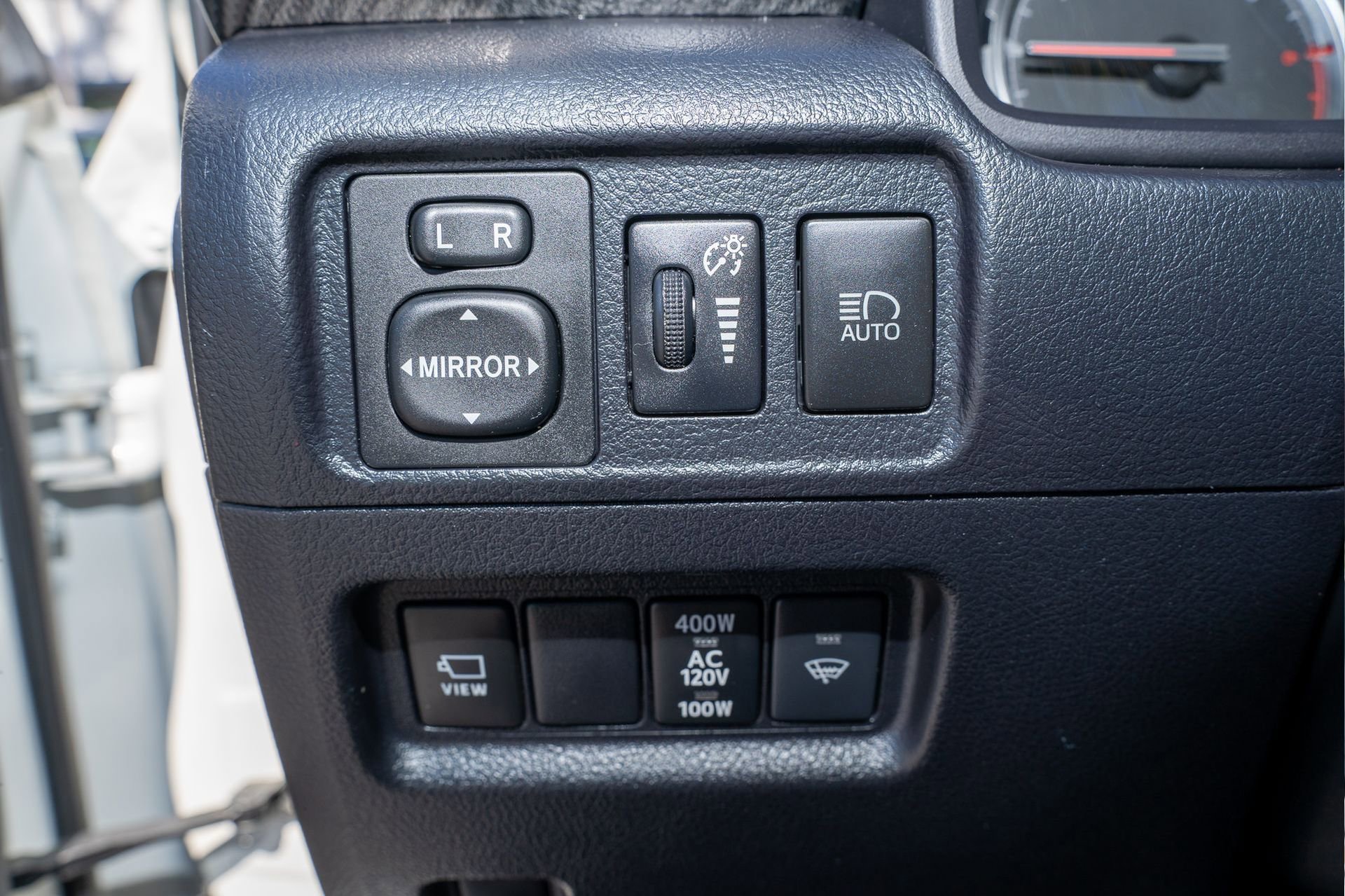 Used 2022 Toyota 4Runner Limited image 29