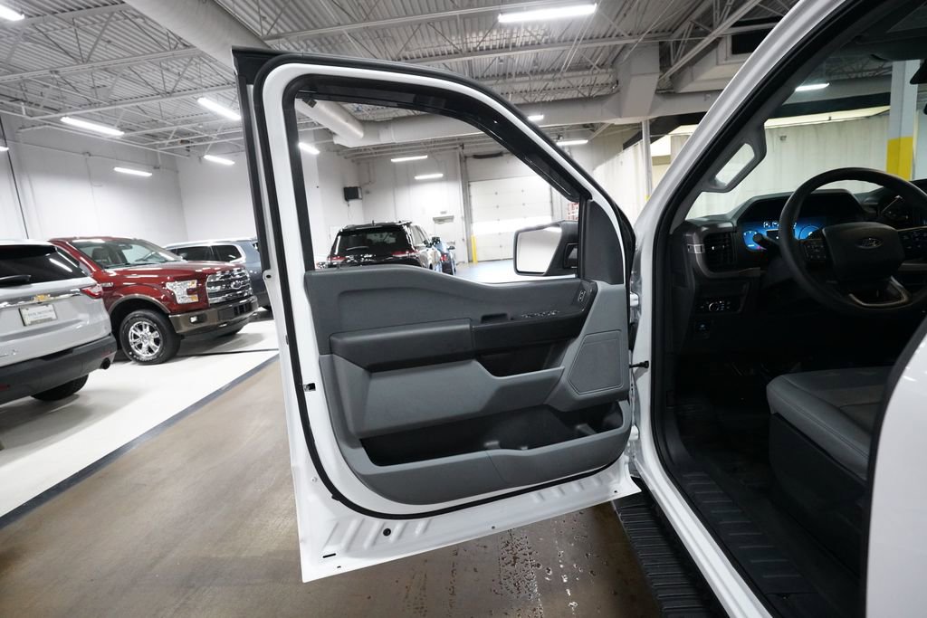 Used 2024 Ford F150 XL image 27