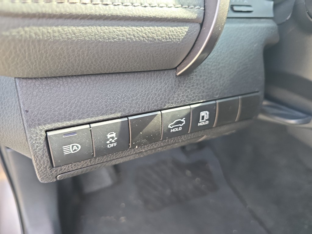 Used 2024 Toyota Camry SE FWD image 13