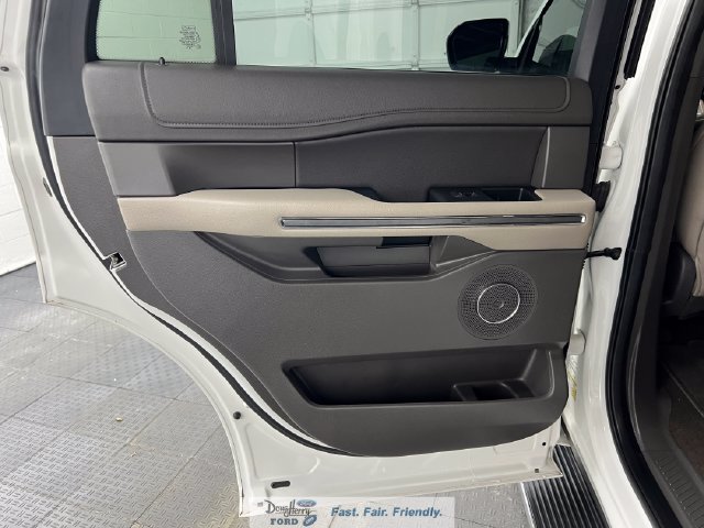 Used 2021 Ford Expedition XLT RWD image 30