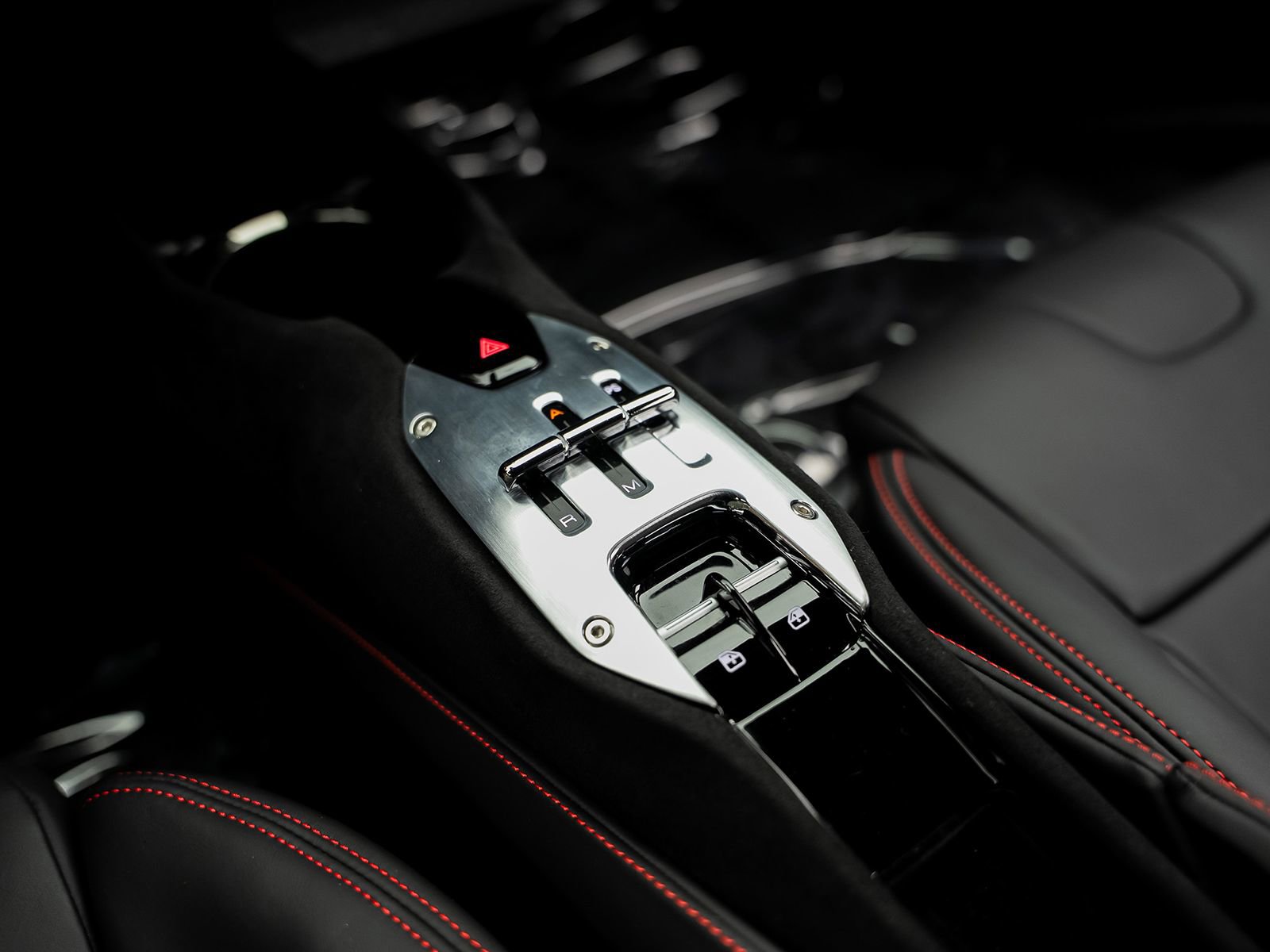 Used 2022 Ferrari SF90 Stradale image 54