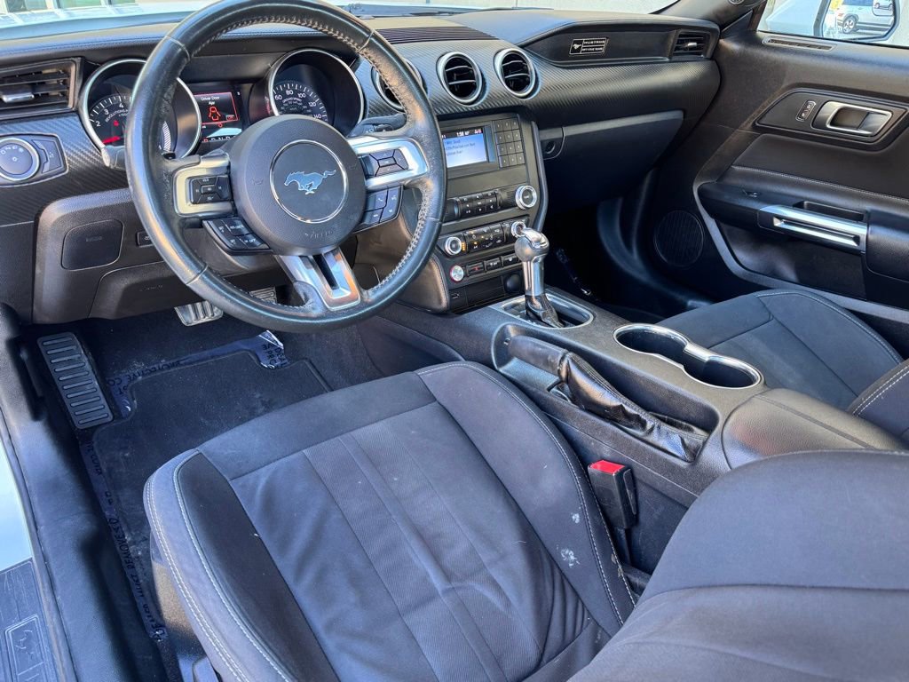 Used 2020 Ford Mustang EcoBoost image 2