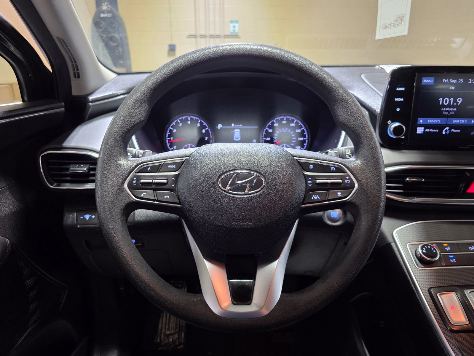 Used 2022 Hyundai Santa Fe SEL AWD/4WD image 30