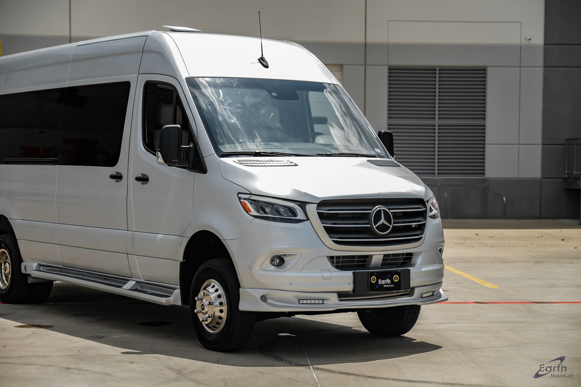 Used 2023 Mercedes-Benz Sprinter 3500 image 24