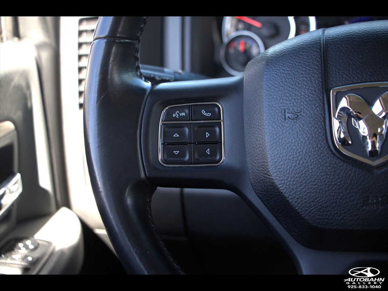 Used 2017 RAM 2500 SLT w/ Luxury Group RWD image 13