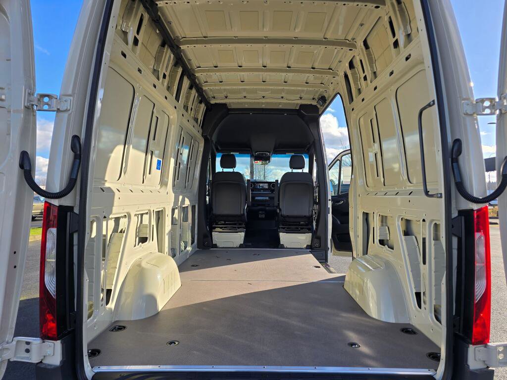 New 2026 Mercedes-Benz Sprinter 144 Cargo image 16