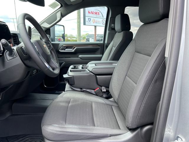 New 2026 Chevrolet Silverado 2500 LT w/ All Star Edition AWD/4WD image 5