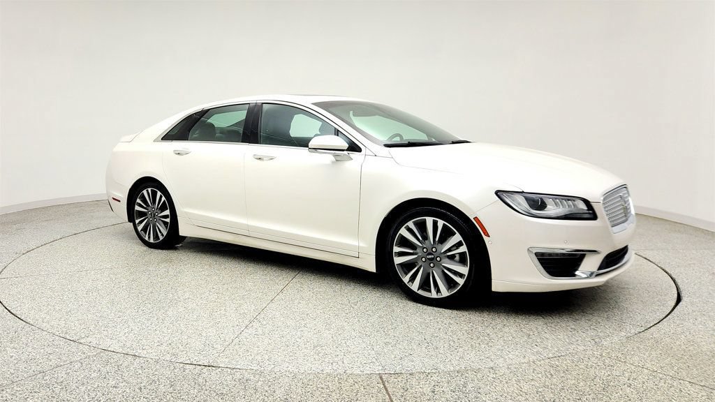 Used 2020 Lincoln MKZ Reserve FWD image 3