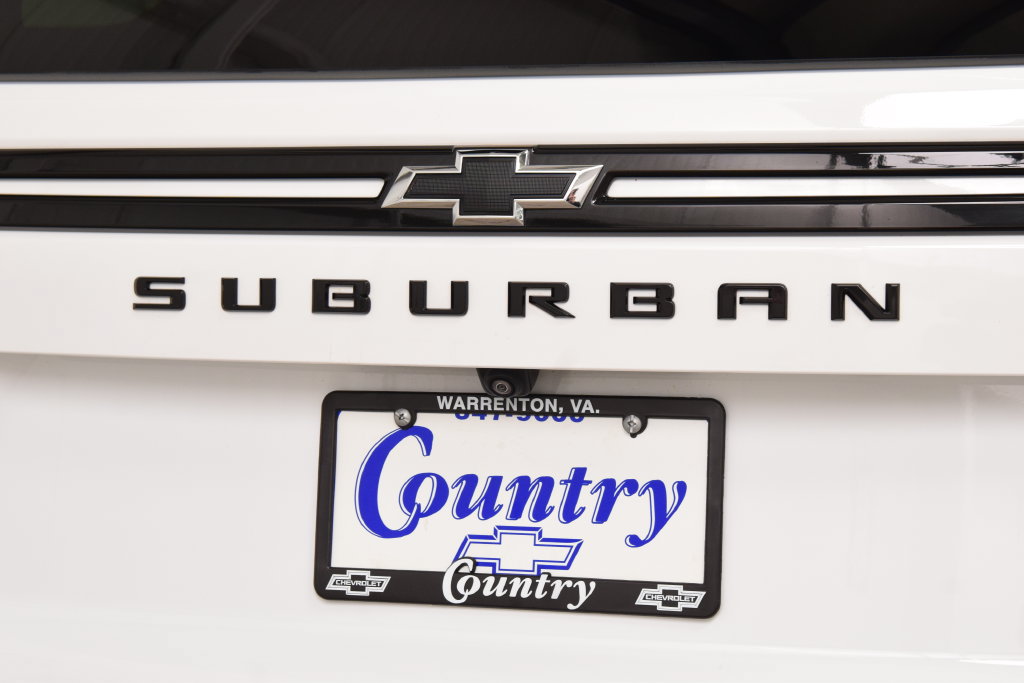 Used 2024 Chevrolet Suburban Z71 w/ Luxury Package AWD/4WD image 23