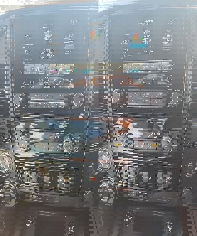 New 2023 Nissan Titan PRO-4X w/ Pro-4x Convenience Package image 12