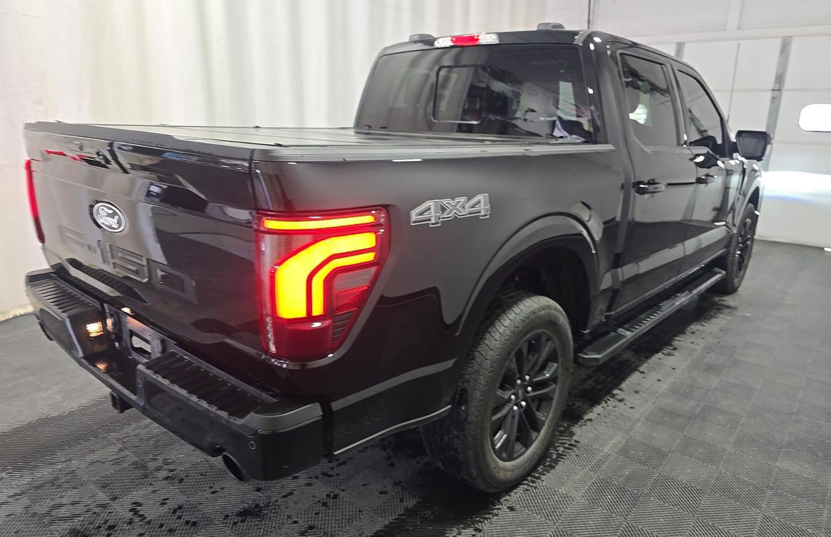 Used 2024 Ford F150 Lariat w/ Equipment Group 502A High AWD/4WD image 4