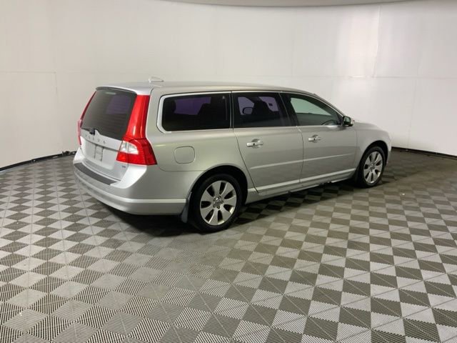 Used 2008 Volvo V70 image 6