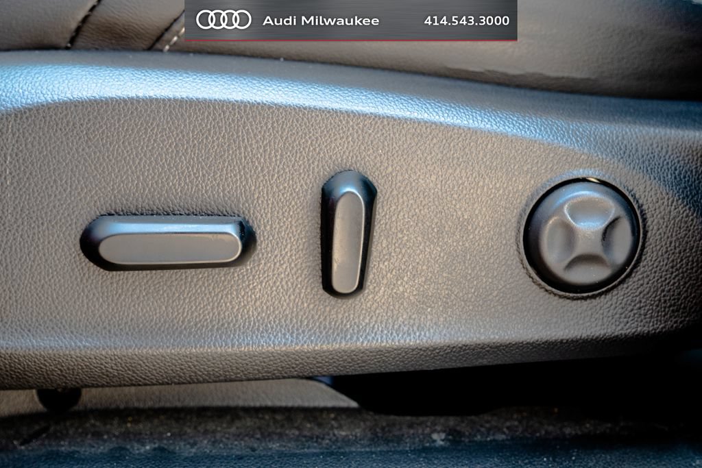 Used 2020 Buick Envision Essence FWD image 21