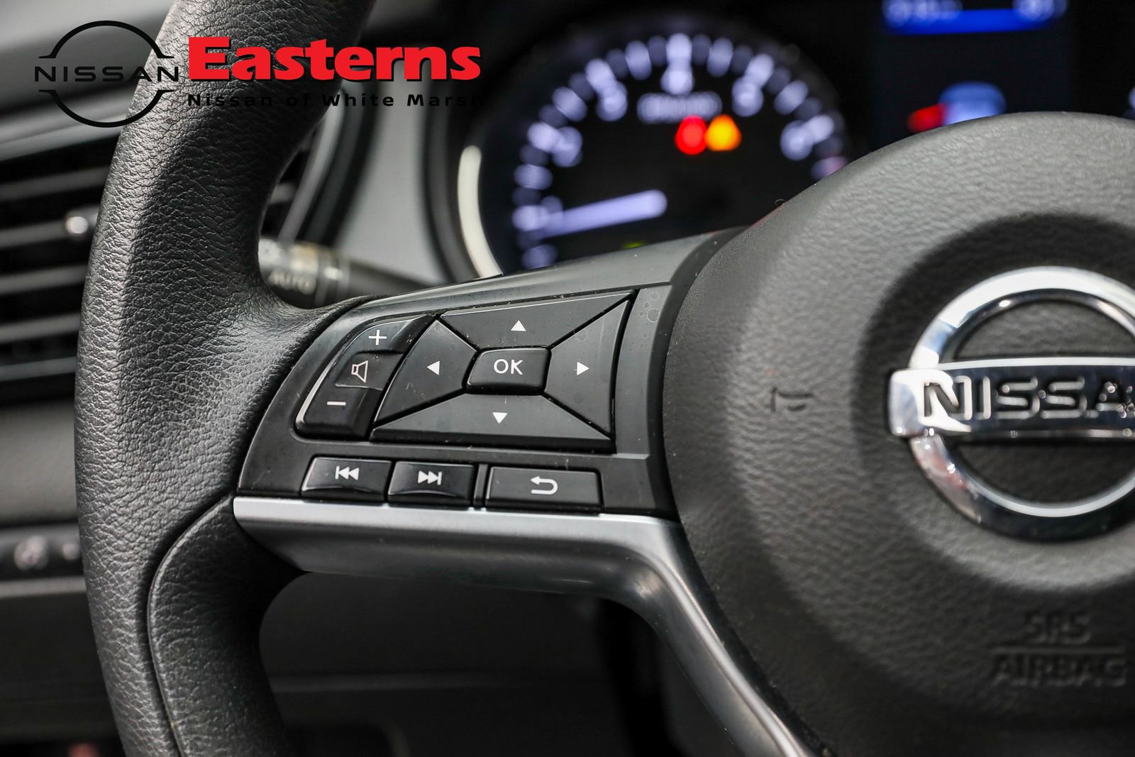 Used 2022 Nissan Rogue Sport S image 23