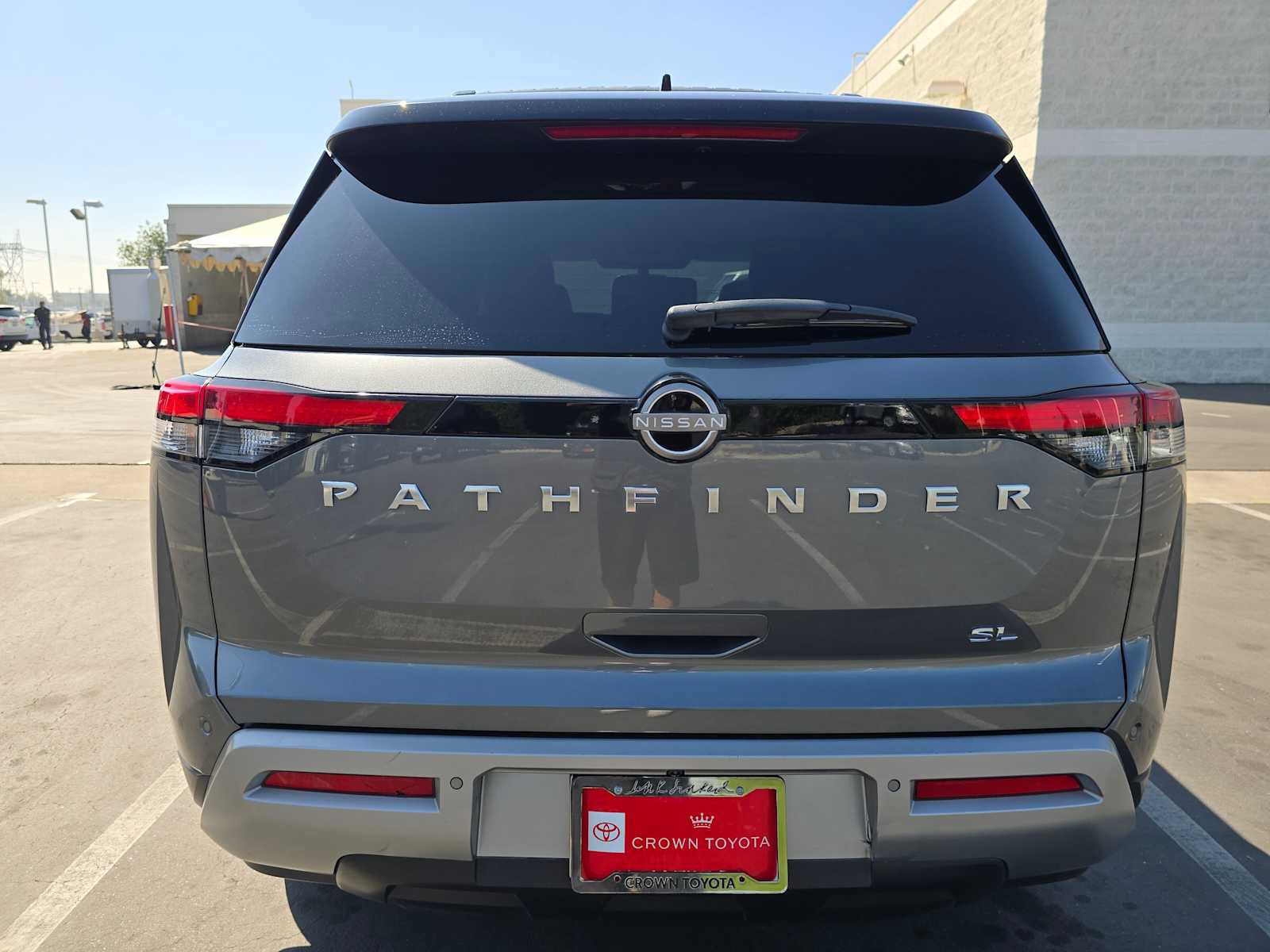 Used 2022 Nissan Pathfinder SL w/ Cargo Package image 14