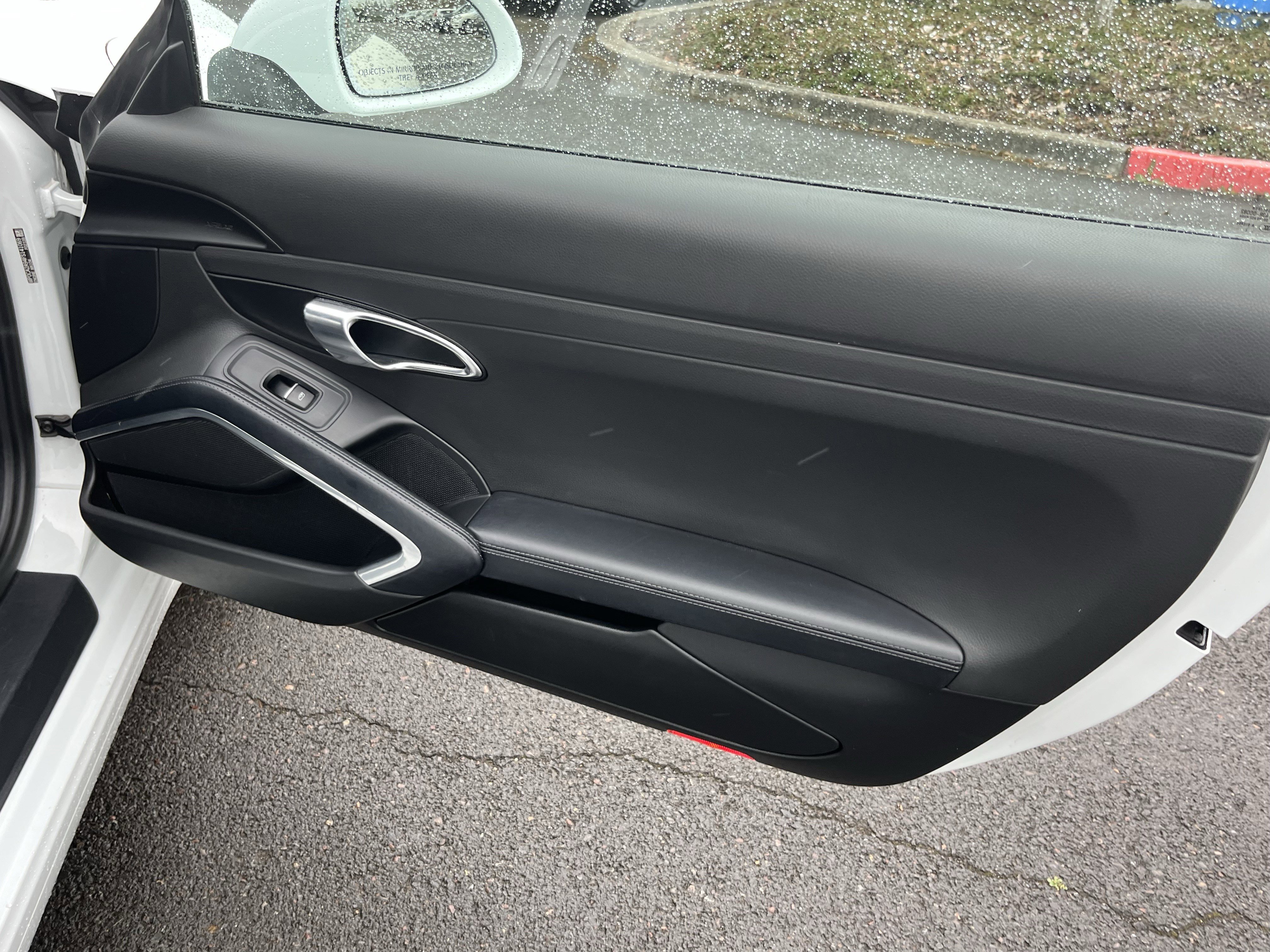 Used 2015 Porsche 911 Carrera image 13