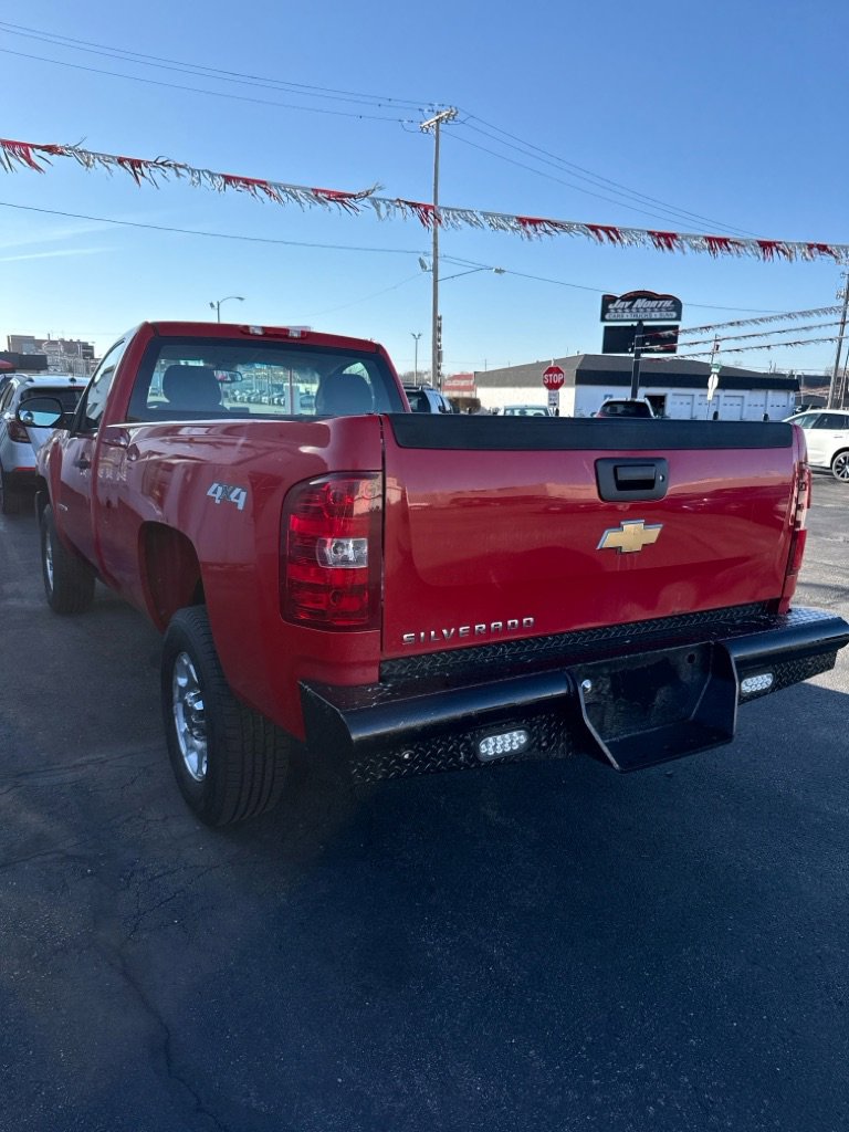 Used 2008 Chevrolet Silverado 2500 W/T w/ Snow Plow Prep Package image 23