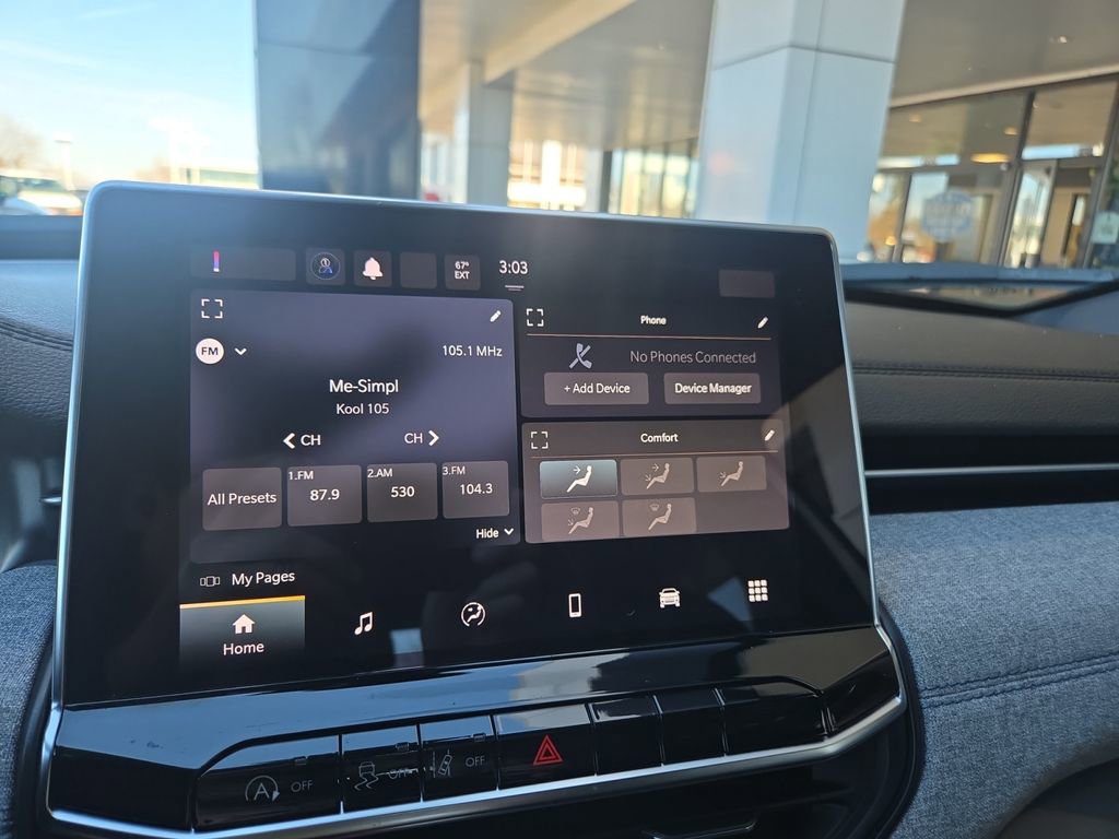 Used 2024 Jeep Compass Latitude image 24