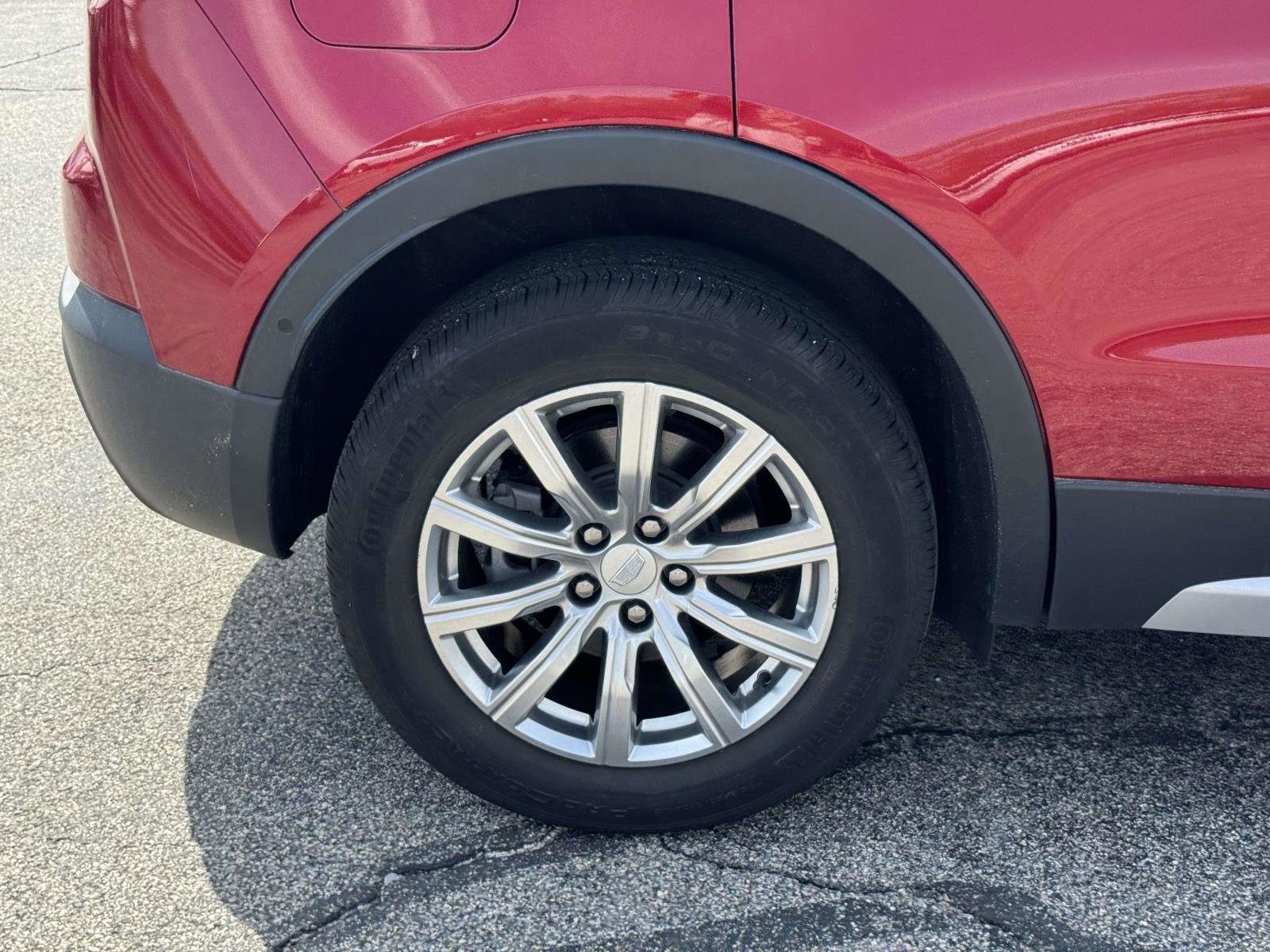 Certified 2022 Cadillac XT4 Premium Luxury w/ Enhanced Visibility Package AWD/4WD image 7