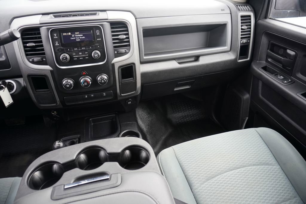 Used 2016 RAM 2500 Tradesman w/ Chrome Appearance Group image 26