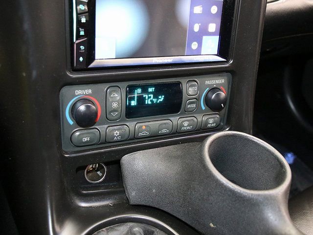 Used 1999 Chevrolet Corvette Convertible w/ Memory Pkg RWD image 20