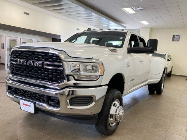 Used 2022 RAM 3500 Big Horn AWD/4WD image 4