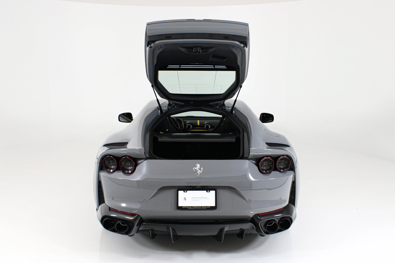 Used 2019 Ferrari 812 Superfast RWD image 48