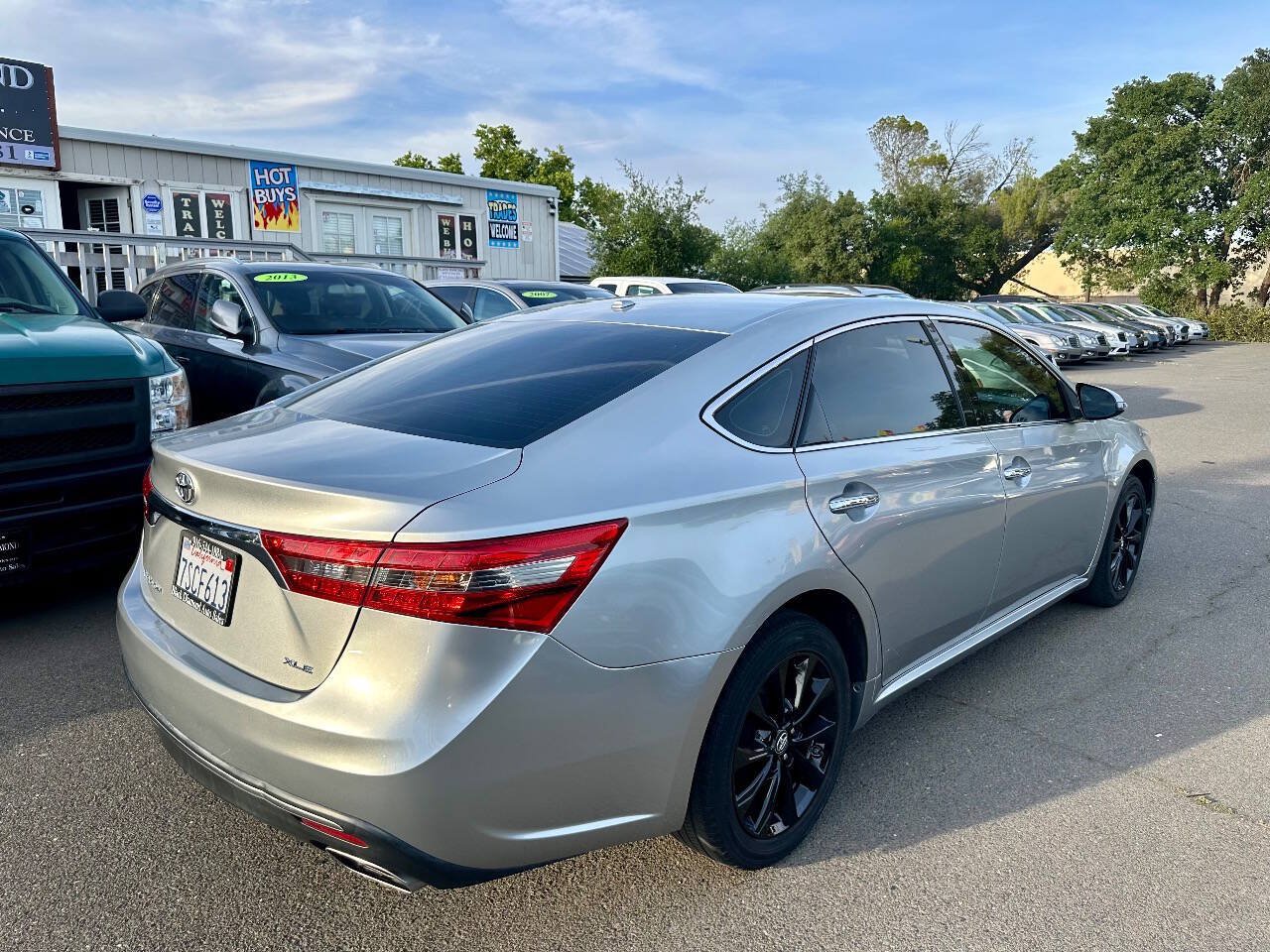 Used 2016 Toyota Avalon XLE FWD image 8