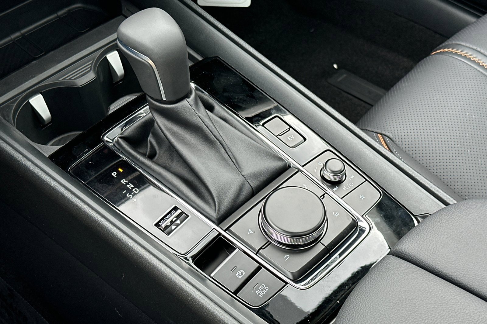 Used 2025 MAZDA CX-50 2.5 Hybrid w/ Cargo Package image 25