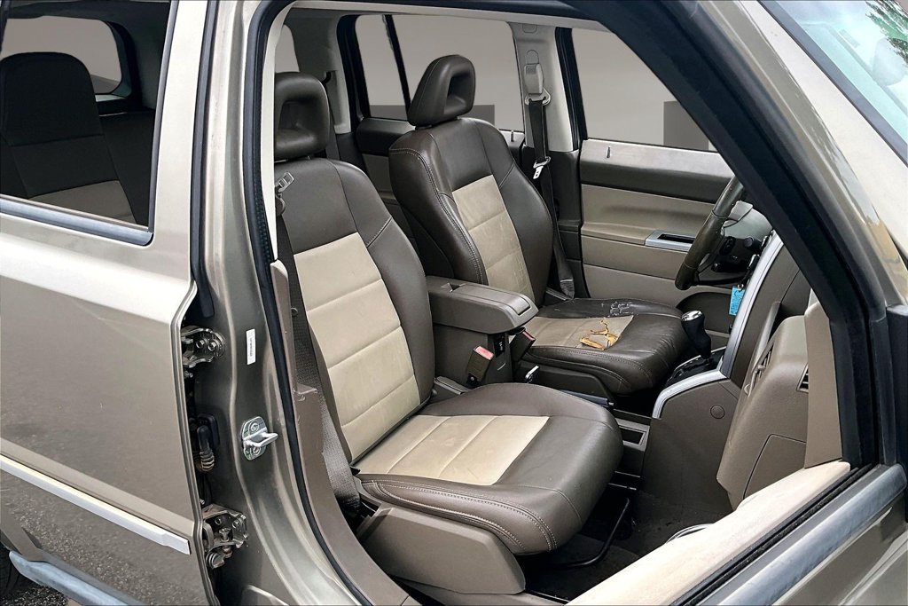 Used 2008 Jeep Patriot Limited FWD image 7