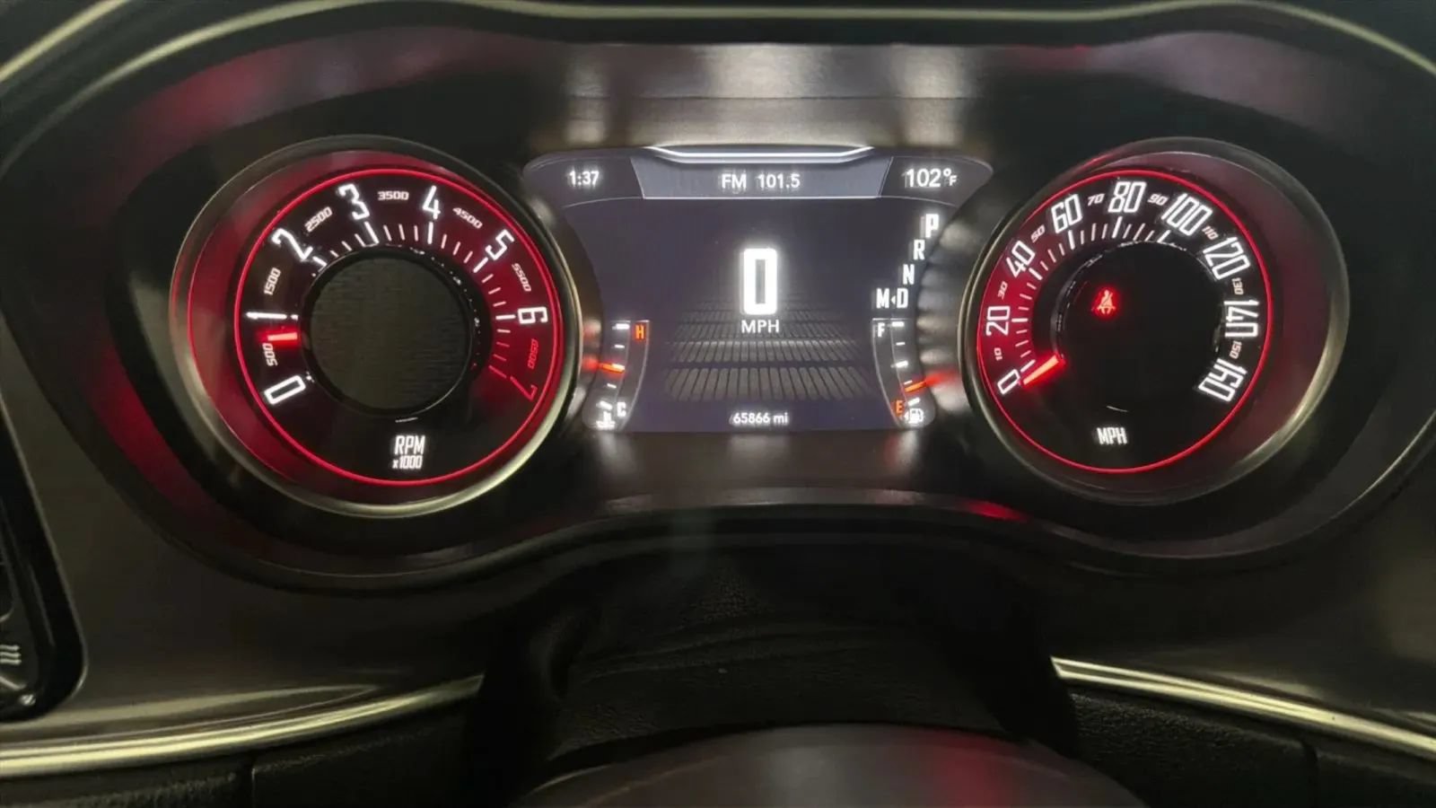Used 2017 Dodge Challenger SXT RWD image 11