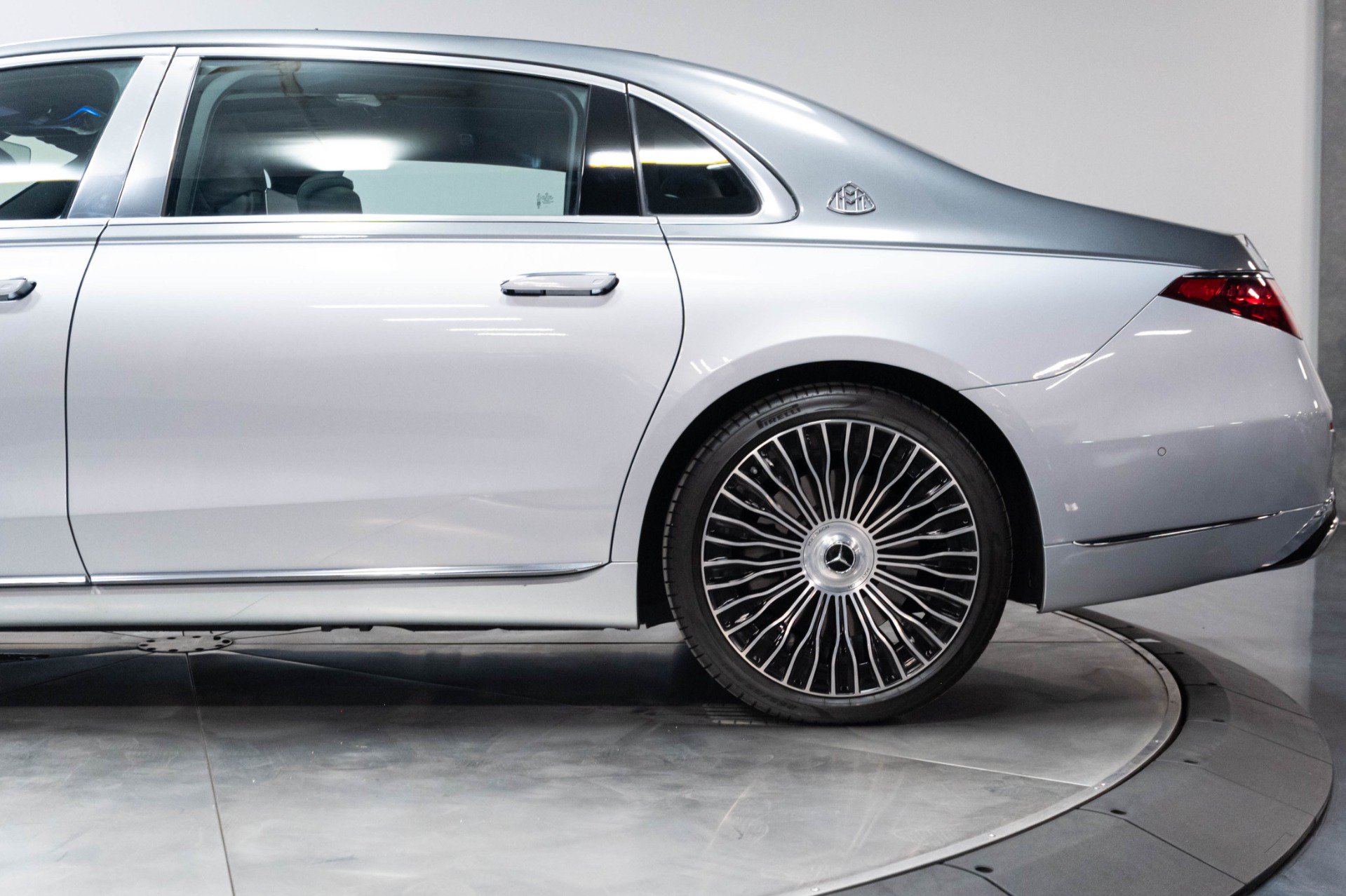 Used 2024 Mercedes-Benz Maybach S 680 4MATIC image 53