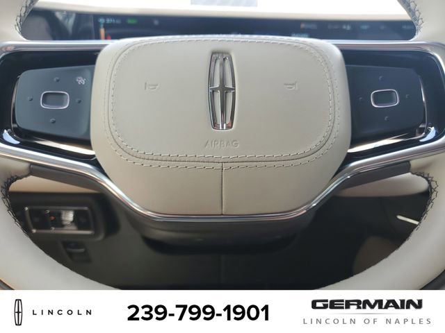 New 2025 Lincoln Nautilus Premier image 22