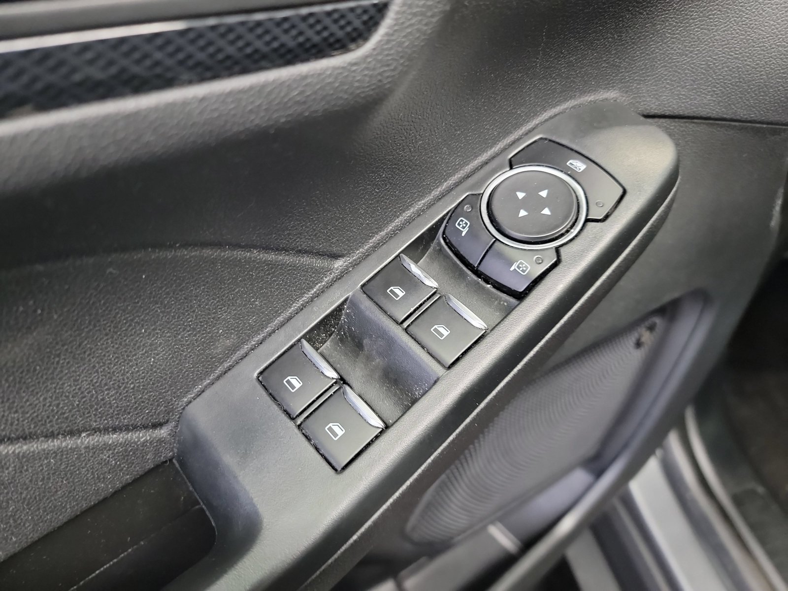 Used 2023 Ford Escape ST-Line Select w/ Tech Pack #2 AWD/4WD image 14