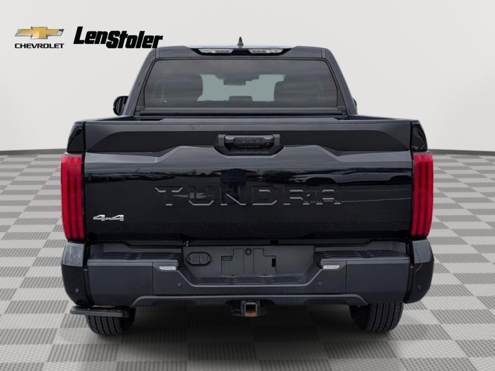 Used 2023 Toyota Tundra SR5 w/ SR5 Convenience Package image 4