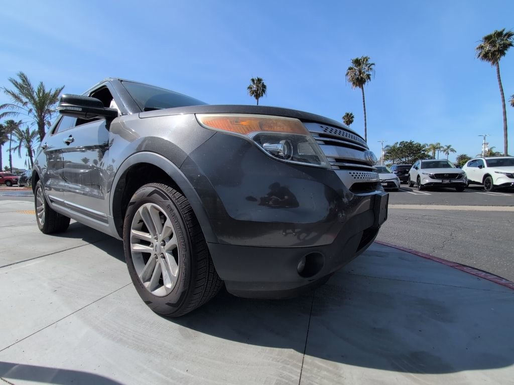 Used 2015 Ford Explorer XLT w/ Equipment Group 202A image 29