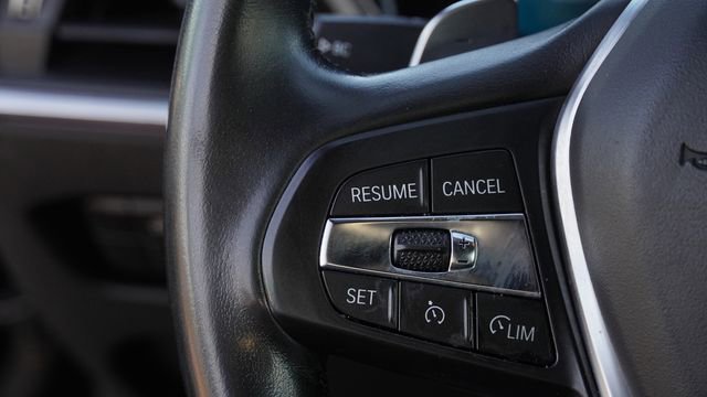 Used 2022 BMW 430i Convertible image 23