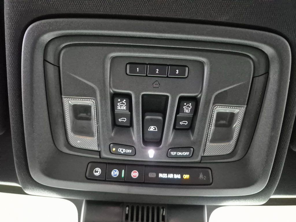 Certified 2025 Chevrolet Silverado 1500 ZR2 w/ Dark Appearance Package image 21