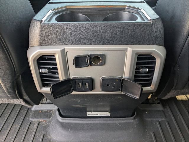 Used 2019 Ford F350 Lariat w/ Lariat Ultimate Package AWD/4WD image 16