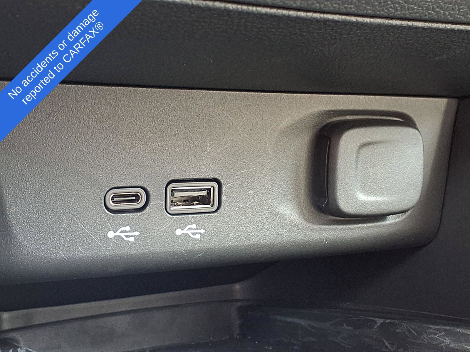 Used 2024 Buick Envista Avenir FWD image 25