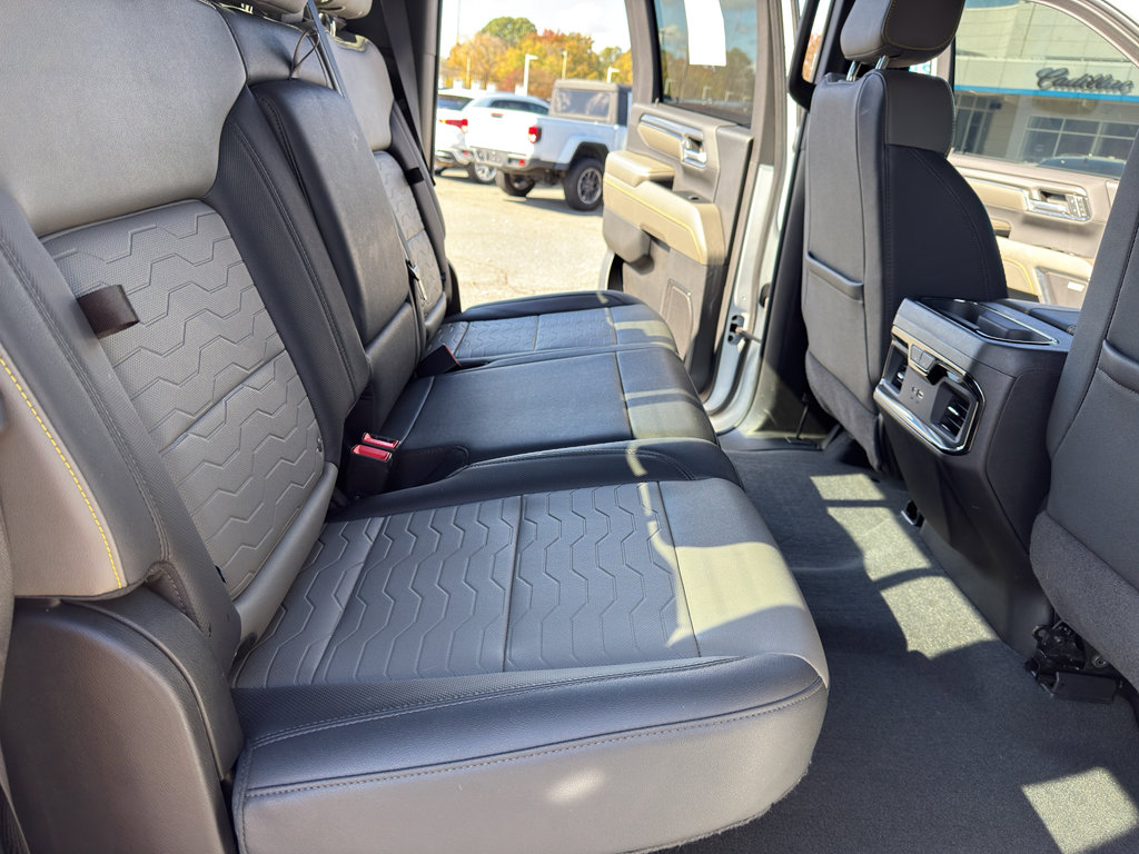 Used 2024 Chevrolet Silverado 2500 ZR2 image 30