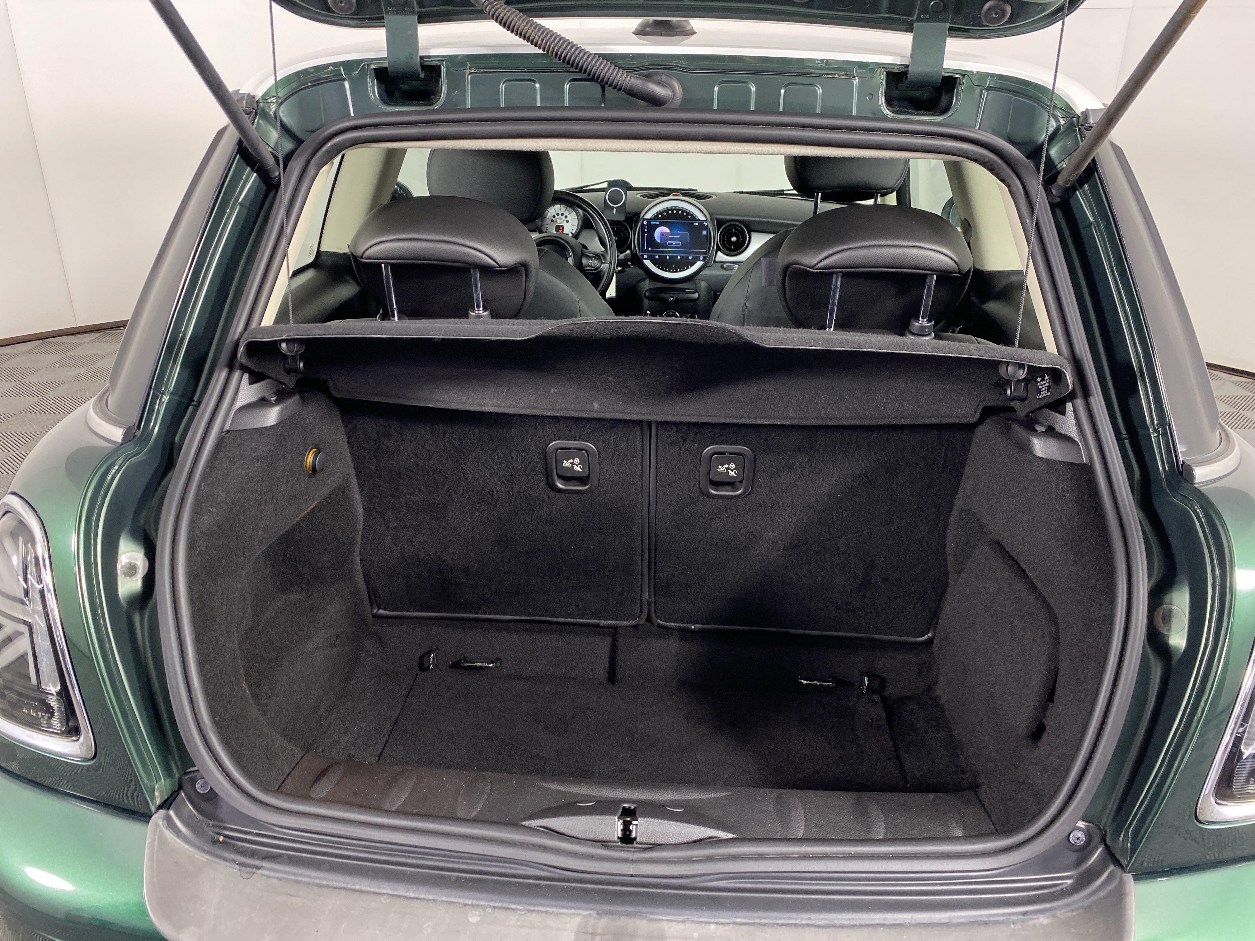 Used 2012 MINI Cooper Hardtop FWD image 30