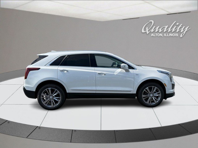 New 2026 Cadillac XT5 Premium Luxury w/ Driver Assist Package FWD image 2