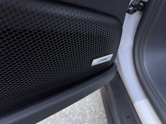 Used 2025 Porsche Panamera w/ Premium Package image 12