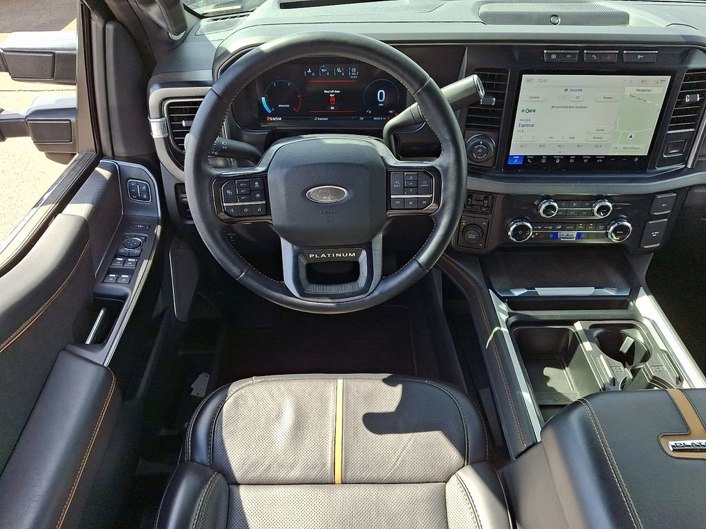 Used 2024 Ford F250 Platinum image 11