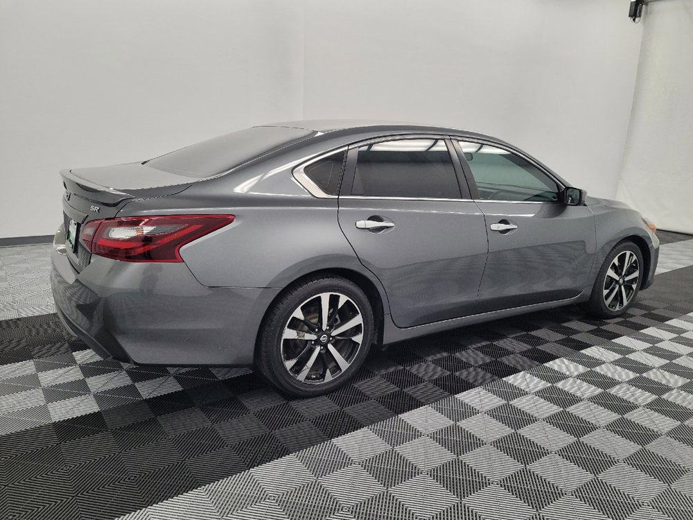Used 2018 Nissan Altima 2.5 SR FWD image 10