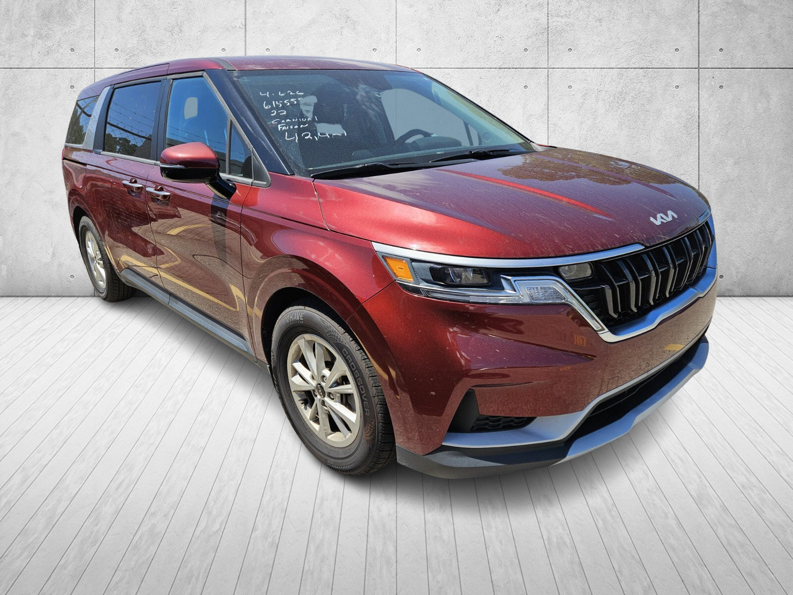 Used 2022 Kia Carnival LX image 1