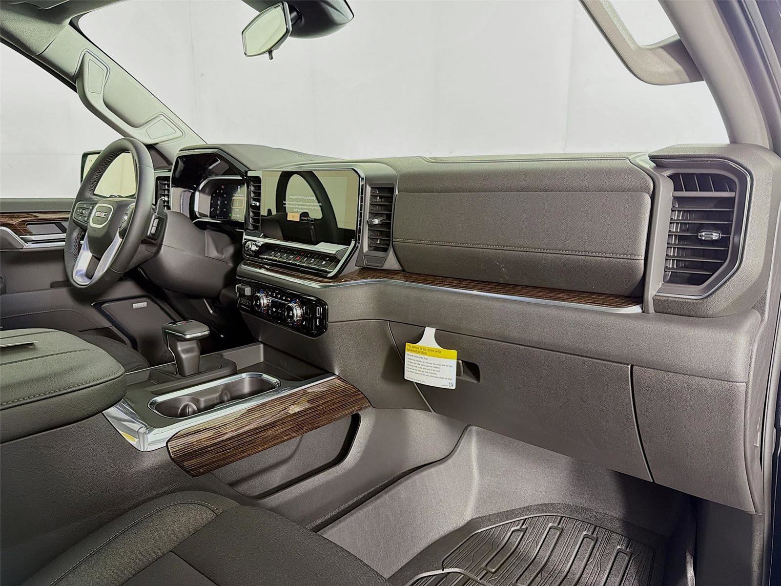 New 2026 GMC Sierra 1500 Elevation image 30