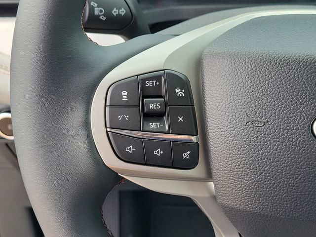 New 2026 Ford Explorer Active w/ Active Comfort Package AWD/4WD image 24